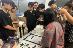 Cùng nhớ lại sự kiện VJEC & Nakayoshi tổ chức Ngày hội Thư pháp Nhật Bản đong đầy cảm xúc!